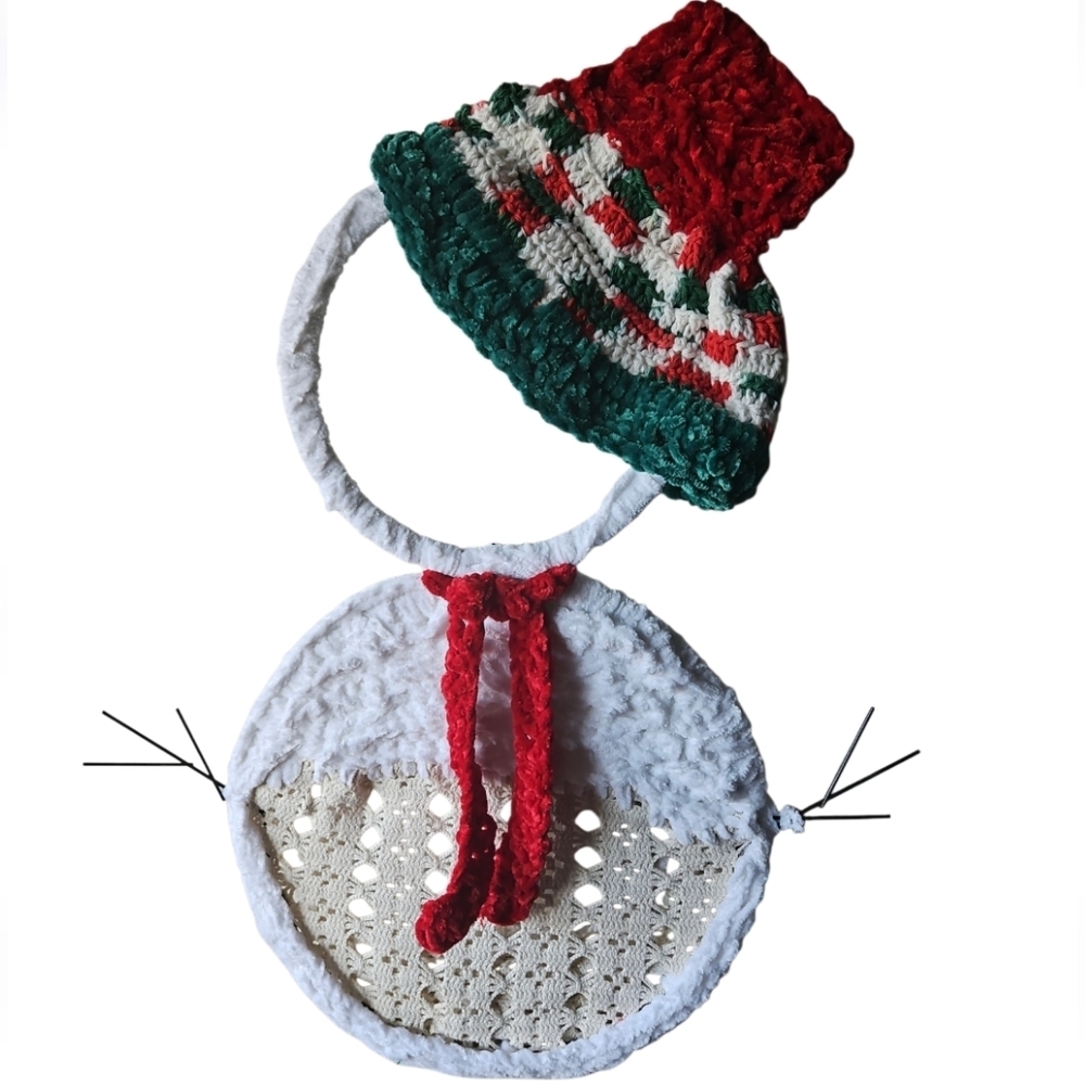 Hand Crafted Crochet Wire Frame Snowman Christmas Decor Handmade Holiday Wreath